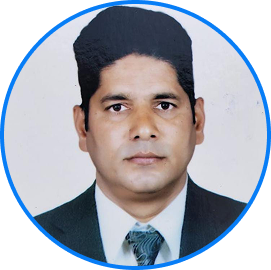 Suresh Bhatt, VP & Co-Founder at Insta Travel Sauda